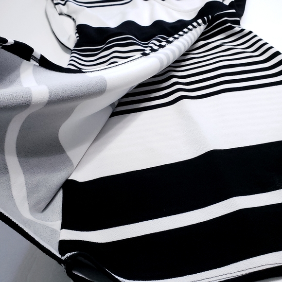 Rebel Sugar Faux Wrap Dress (S) - Picture 10 of 11